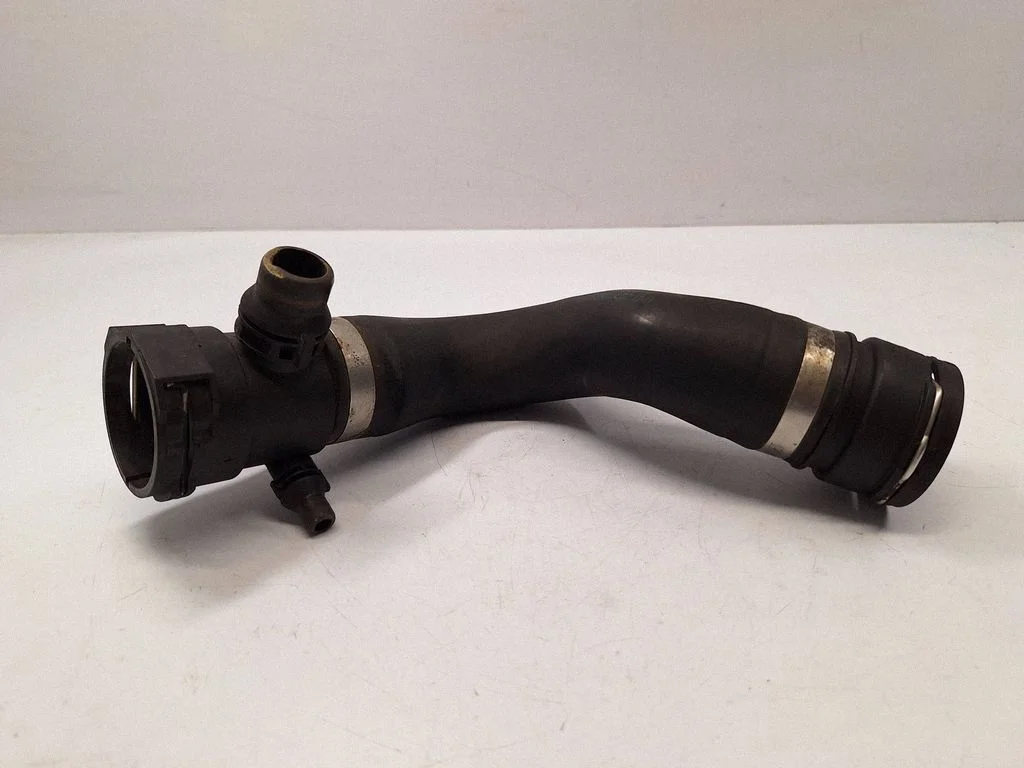 Engine coolant pipe/hose 17127634449