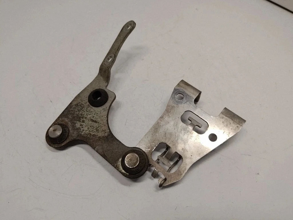 Thermostat/thermostat housing 8624268