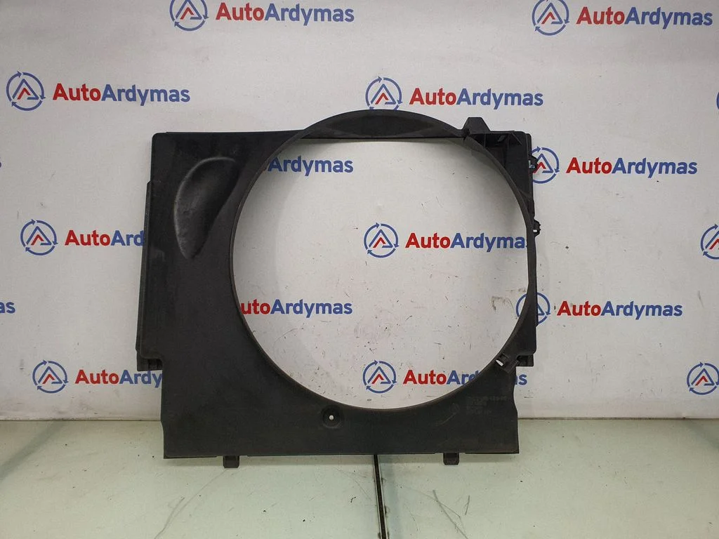Radiator cooling fan shroud – BMW 7 Series E65 E66 (2001-2008)