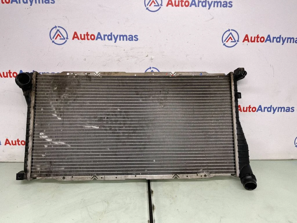 Dzesēšanas šķidruma radiators 2247345