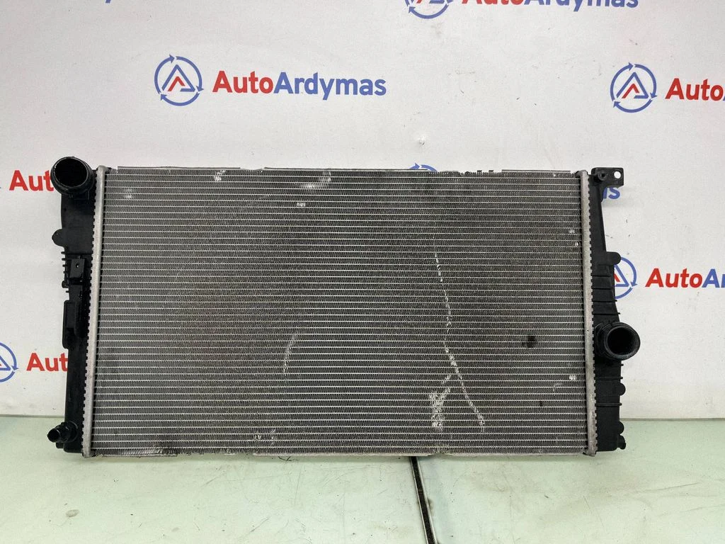 Coolant radiator 8672102