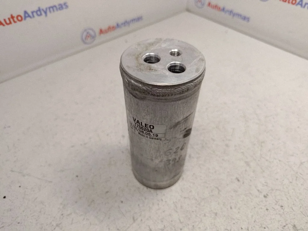 Air conditioning (A/C) air dryer T75620A