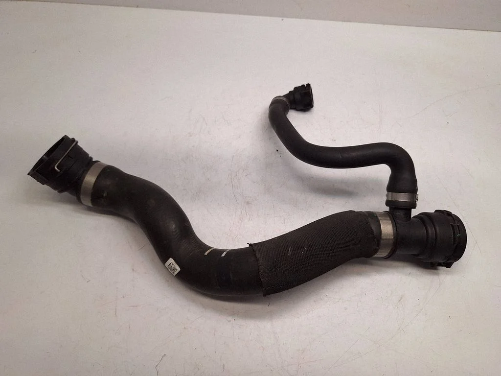 Jahutustoru(d)/-voolik(ud) – BMW X5M G05 F95 (2019-)