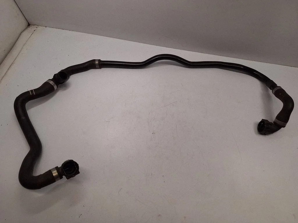 Coolant pipe/hose 8741782
