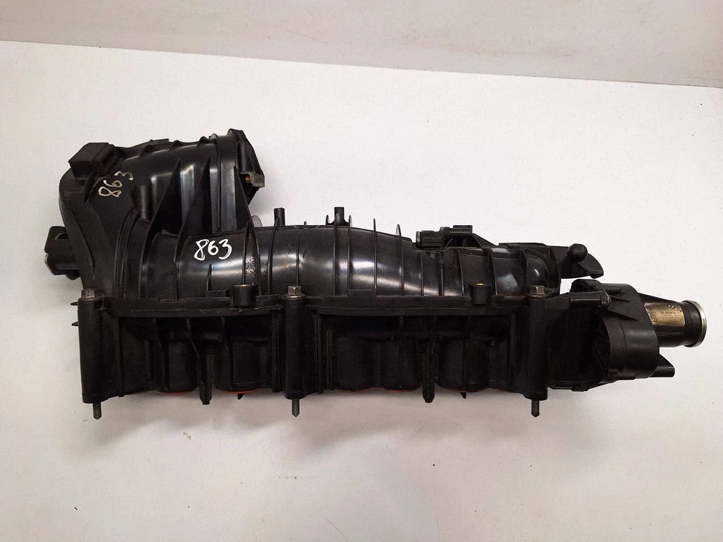 Intake manifold 11618507239