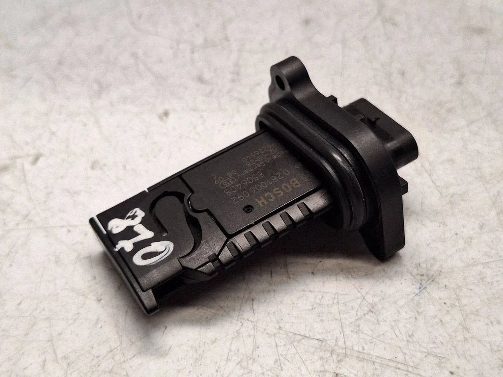 Mass air flow meter 8506408