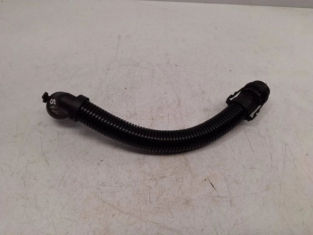 Breather hose/pipe 13717823517