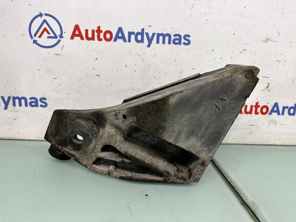 Mootori kinnituskronstein – BMW X6 E71 (2008-2014)
