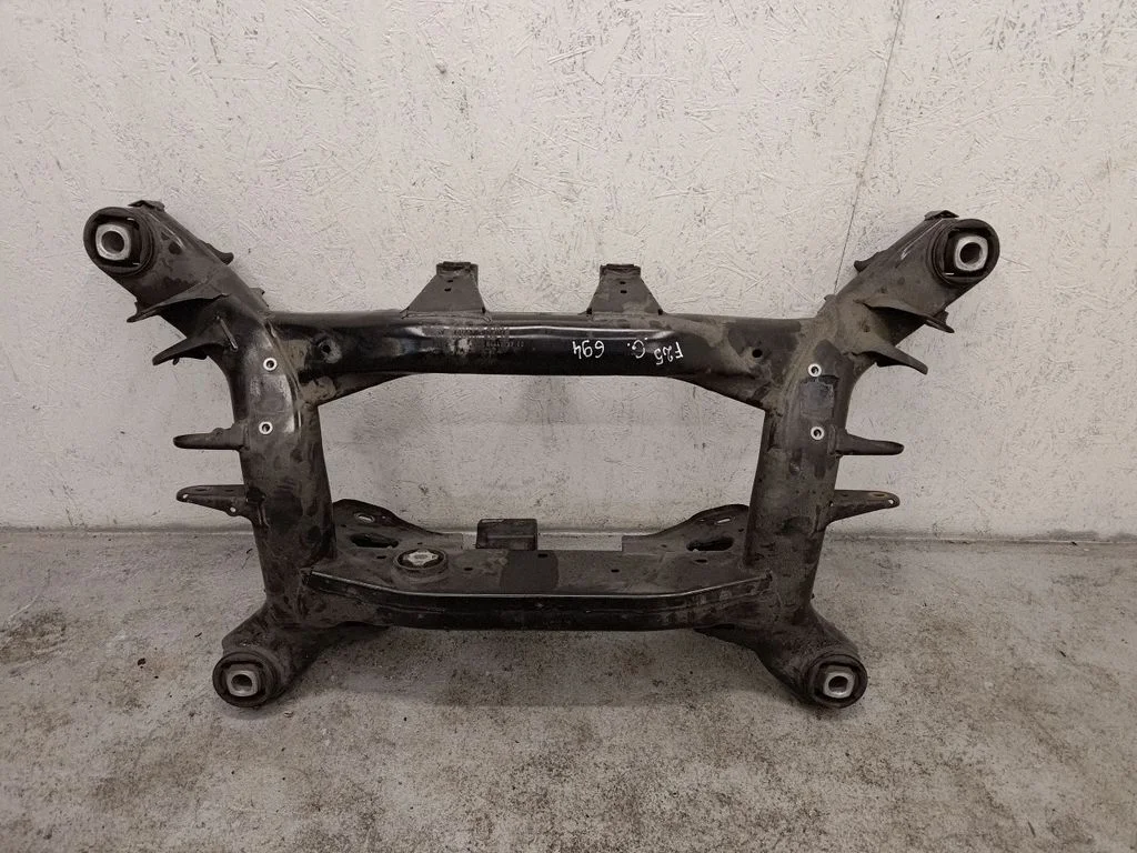 Rear subframe – BMW X3 F25 (2010-2017)