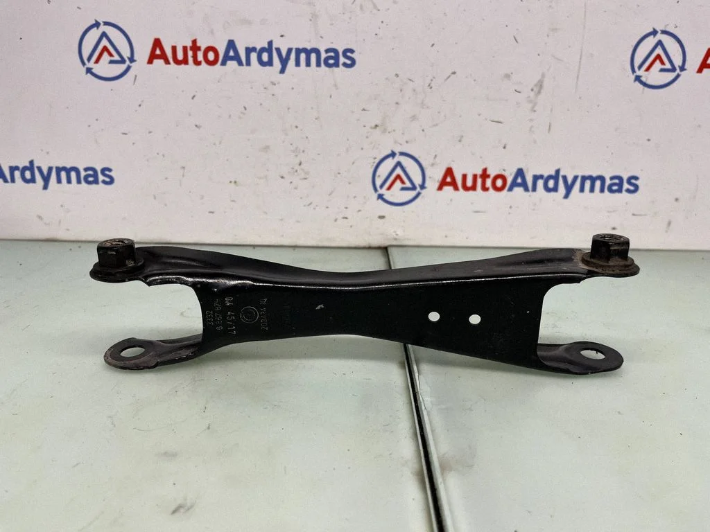 Tagumine õõtshoob 6867879 – BMW i3 (2013-)