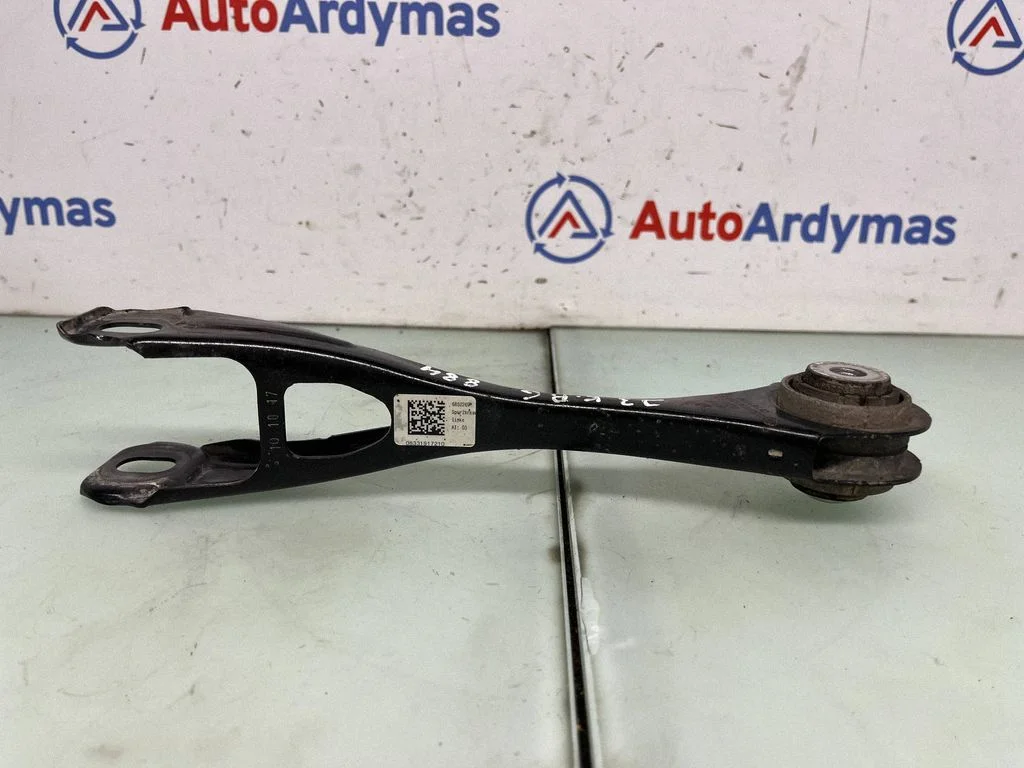 Tagumine õõtshoob 6852269 – BMW i3 (2013-)
