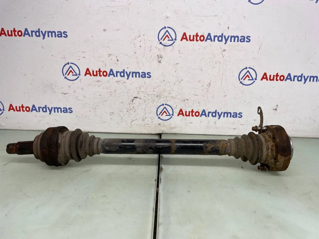 Rear driveshaft – BMW 7 Series E65 E66 (2001-2008)