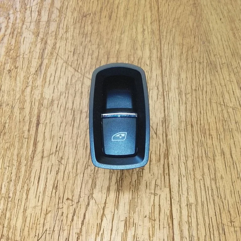Electric window control switch 7PP959855G