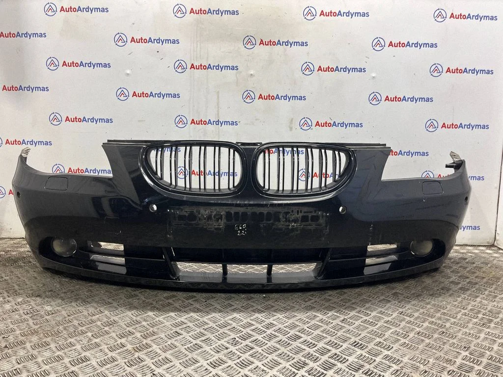 Front bumper 7111740