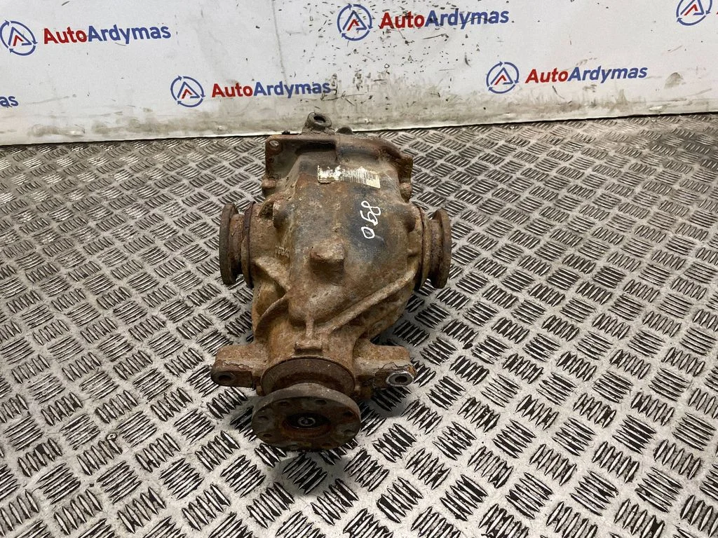 Aizmugurējais reduktors 1428170
