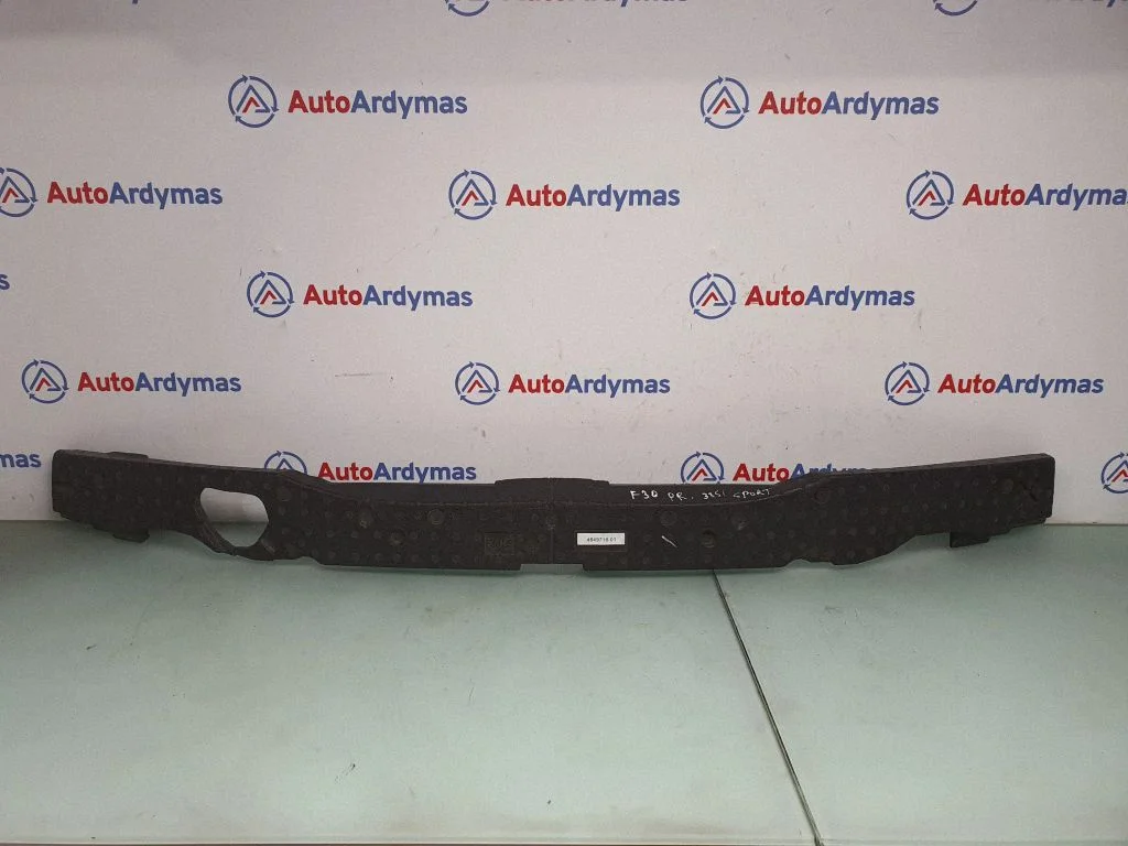 Esistange vahtpolstri tugi – BMW 3-seeria F30 F35 F31 (2012-2018)