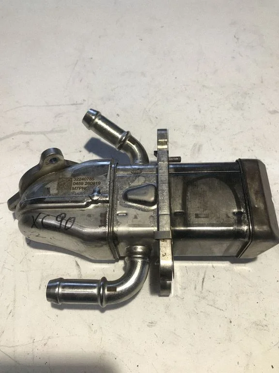 EGR valve 32240785