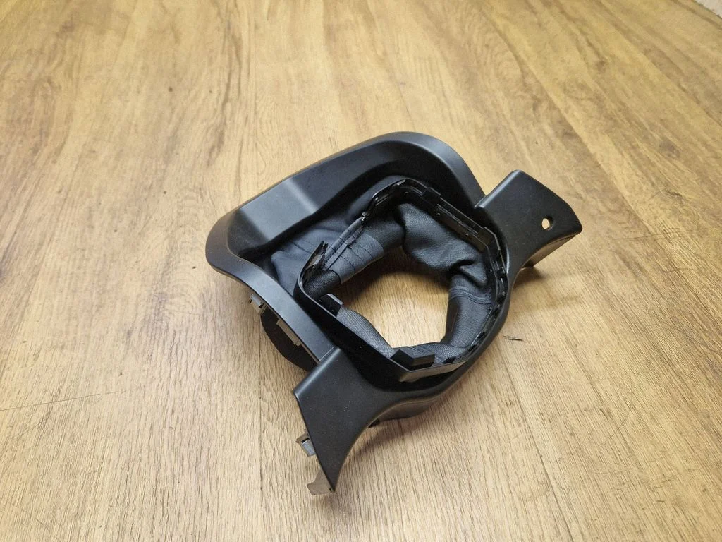 Steering wheel column trim A1666807007