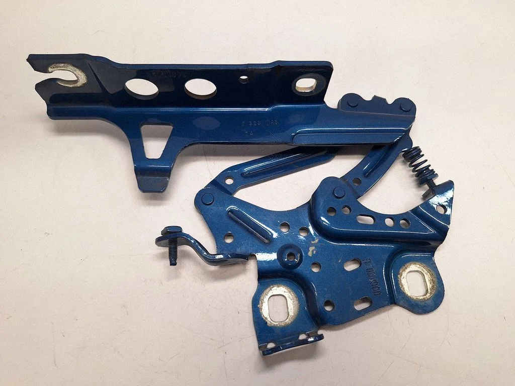 Engine bonnet/hood hinges 7329048