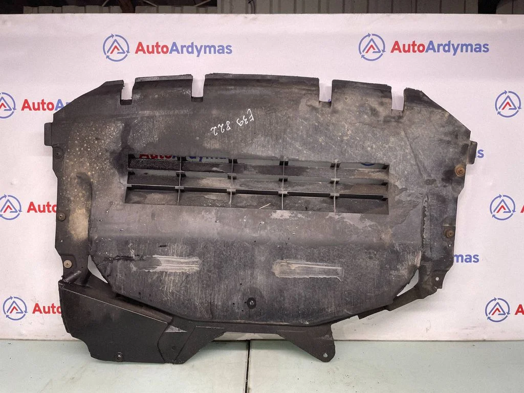 Motora dibena aizsargs 8240512