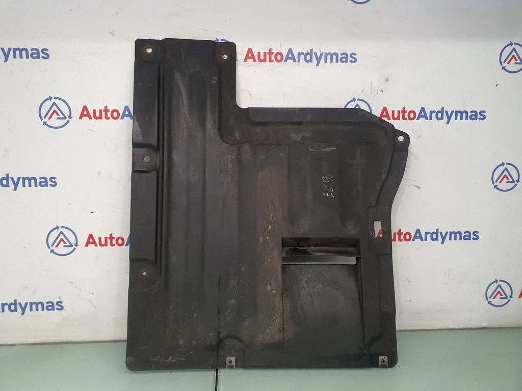 Center/middle under tray cover – BMW 3 Series E90 E91 (2005-2012)
