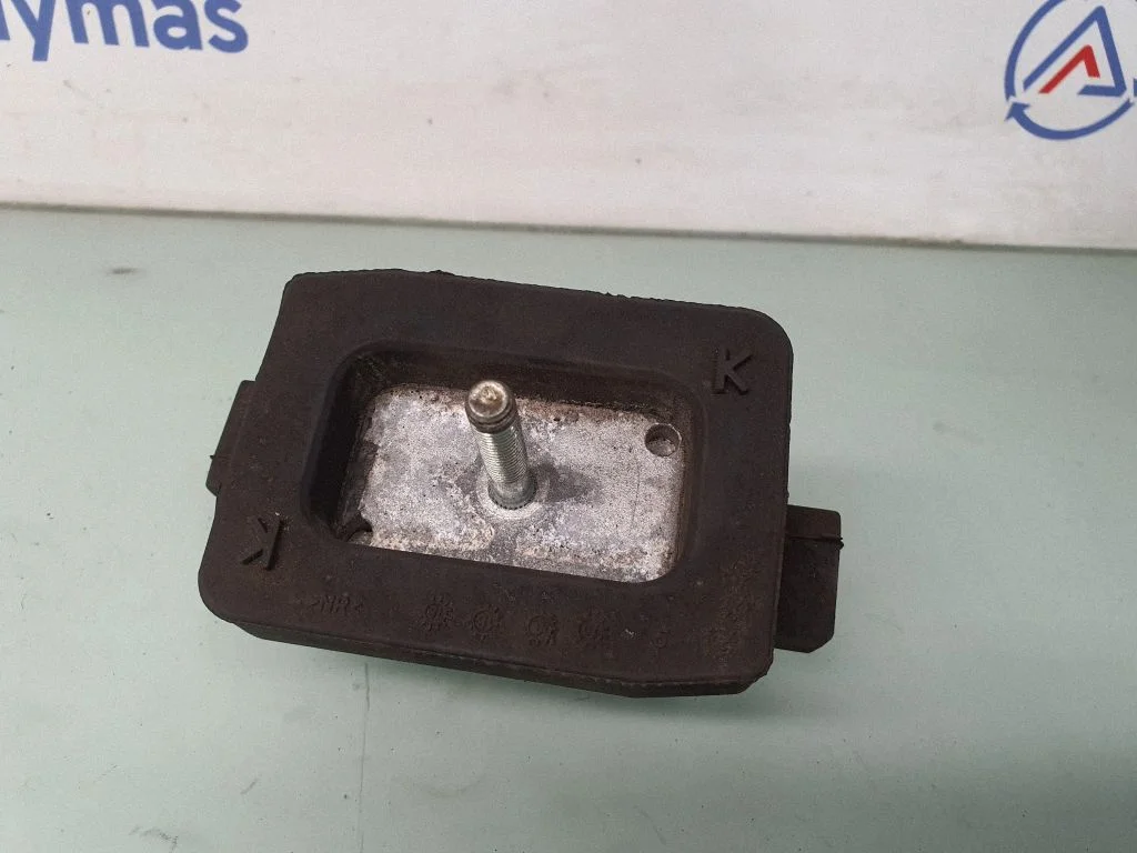 Gearbox mount – BMW 5 Series F10 F11 (2009-2016)