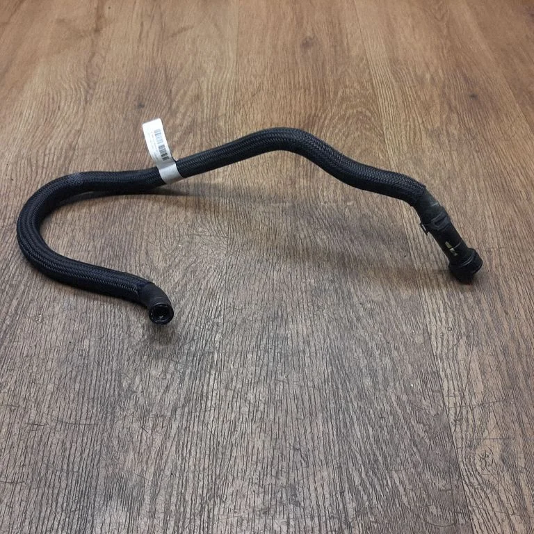 Fuel line/pipe/hose 8508087