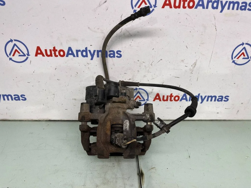 Tagumine pidurisadul 6883025 – BMW i3 (2013-)
