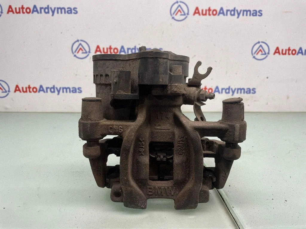 Rear brake caliper 6883026