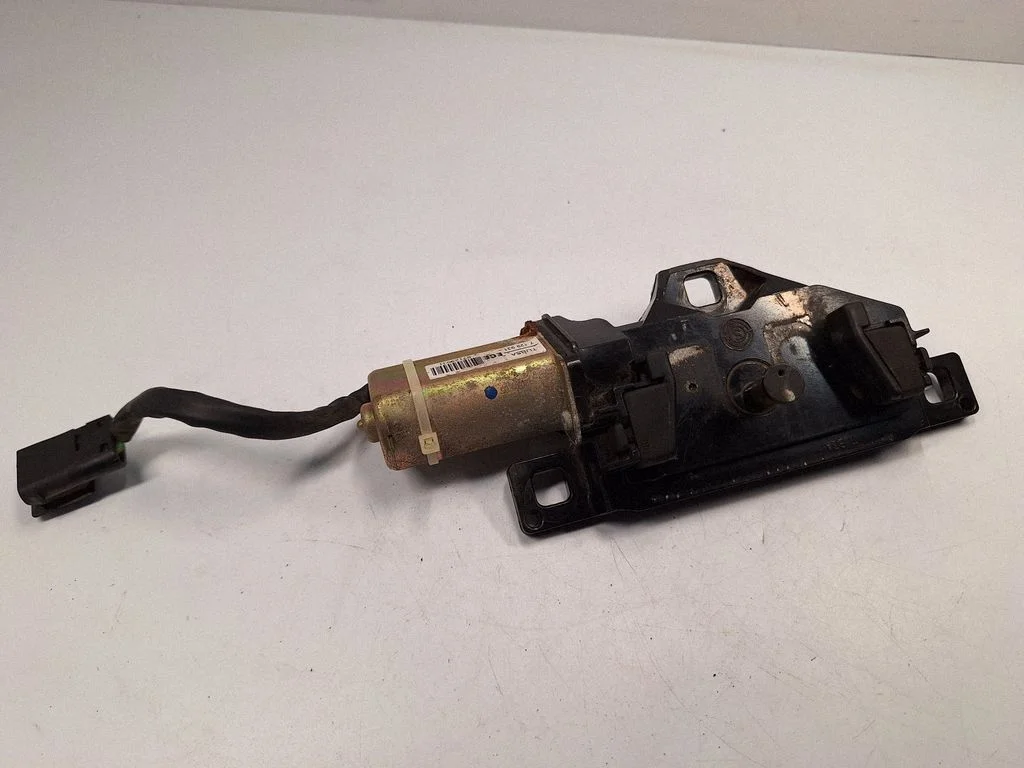 Tailgate/trunk/boot lift motor 7129931