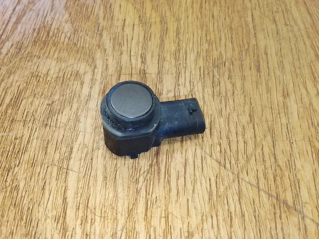 Czujnik parkowania PDC 9G9215K859DA