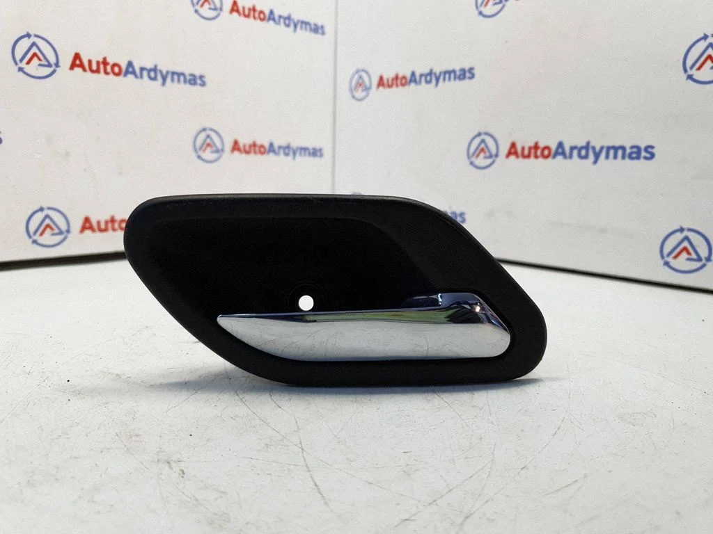 Front door interior handle – BMW 5 Series E39 (1996-2003)