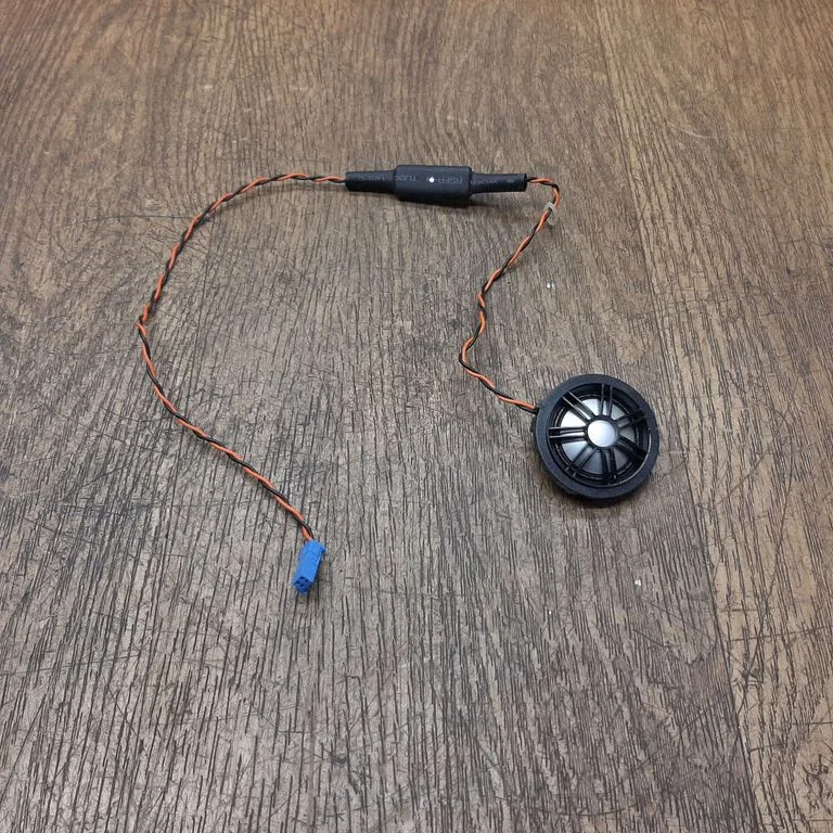 Front door high frequency speaker 9277836