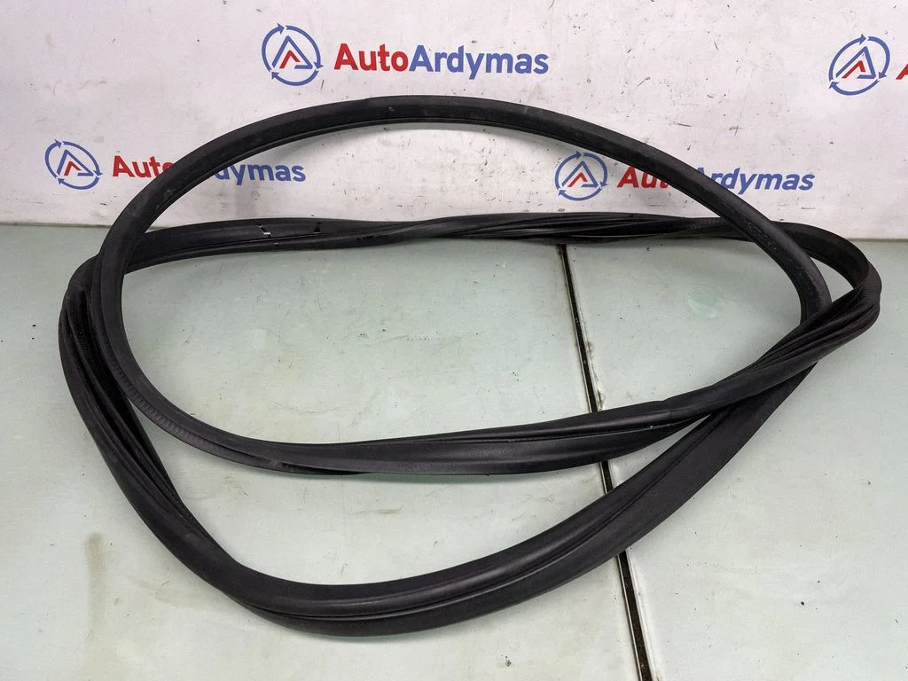 Esiukse tihend (kere pool) – BMW X5 E70 (2006-2013)