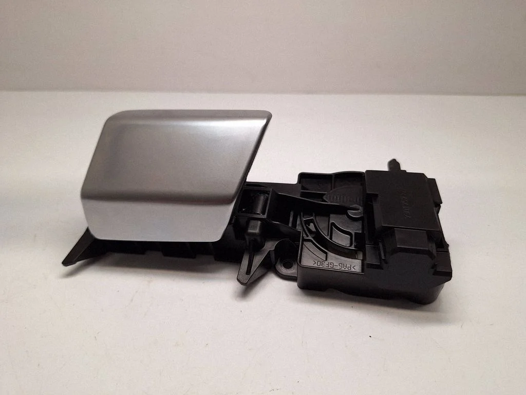 Tagaukse sisemine käepide 7301757 – BMW i3 (2013-)