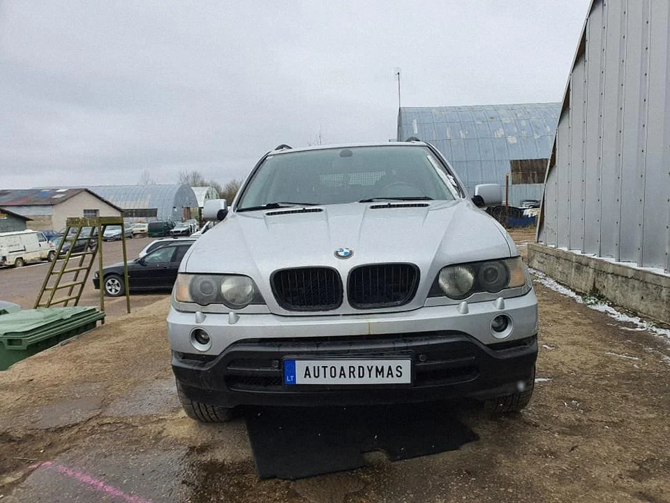 BMW X5