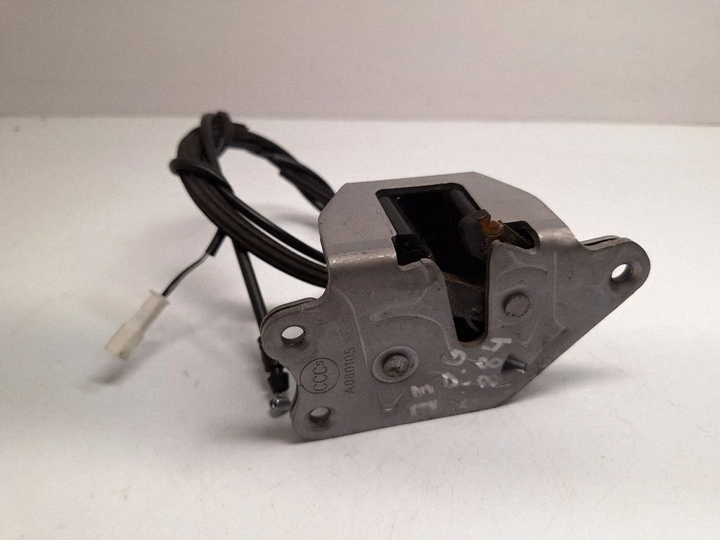Tagaukse lukk 51227291031 – BMW i3 (2013-)