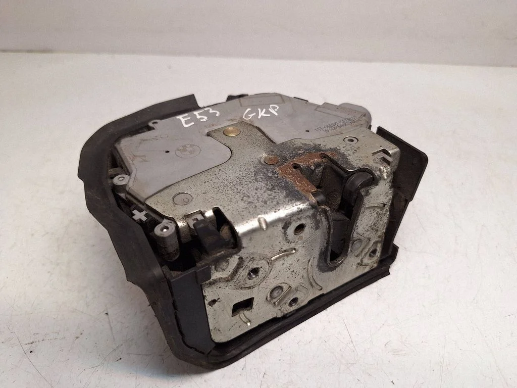 Rear door lock – BMW X5 E53 (1999-2006)