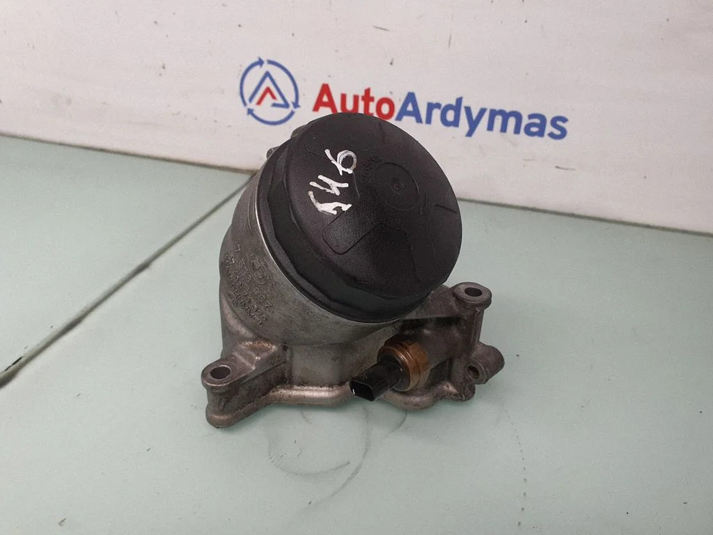 Eļļas filtra turētājs/dzesētājs 7533067
