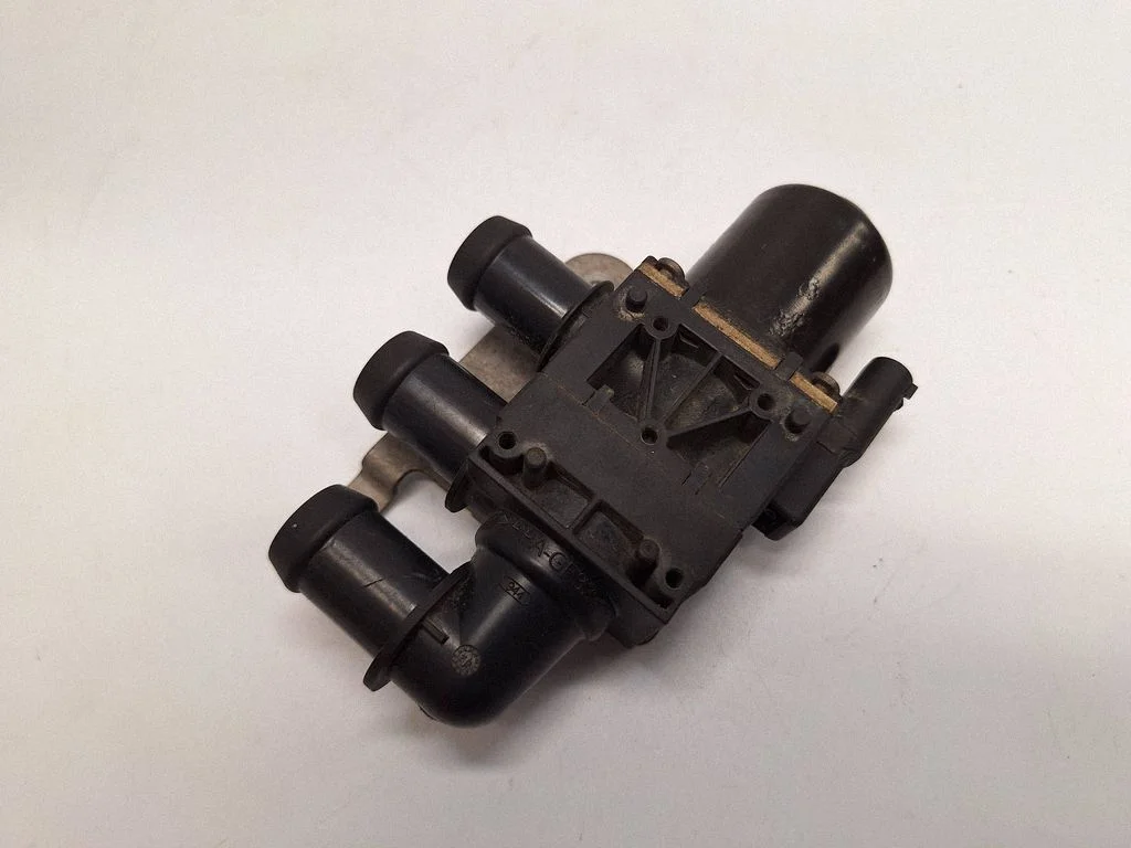 Electric auxiliary coolant/water pump 9487542
