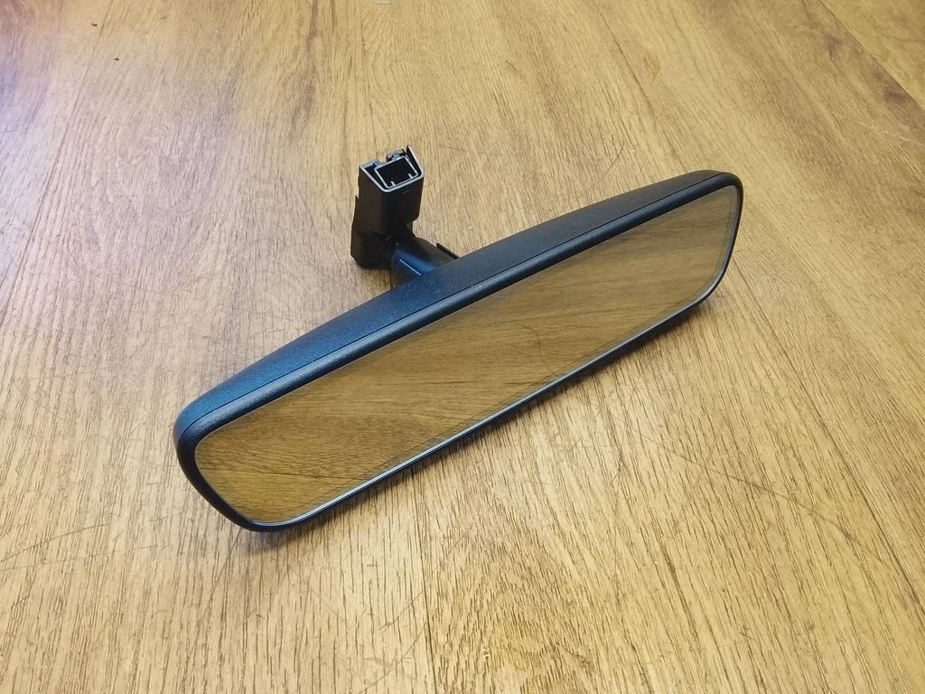 Rear view mirror (interior) 85110L1100P2