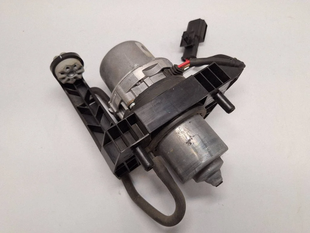 Vacuum pump 34336860881