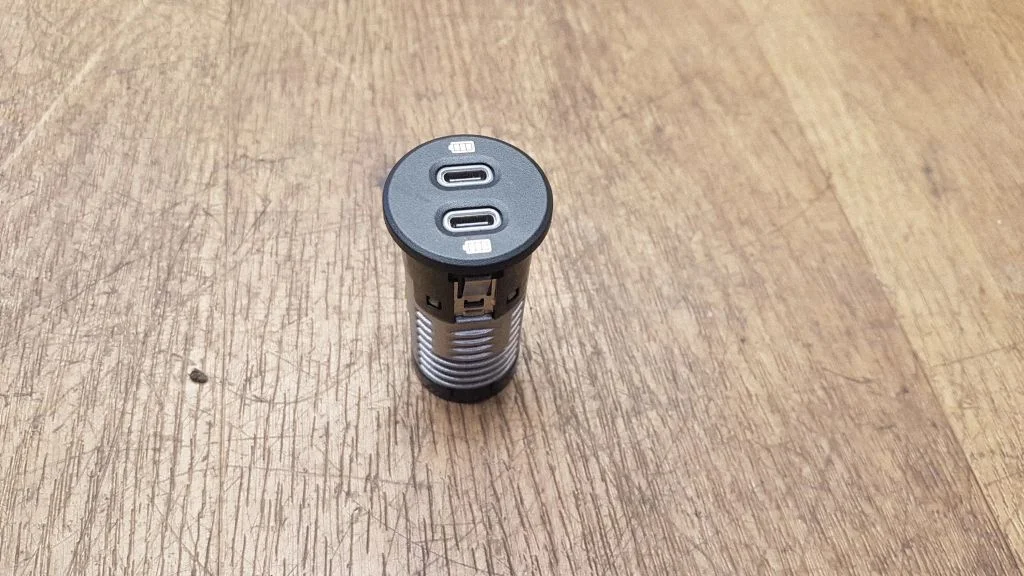 USB jungtis