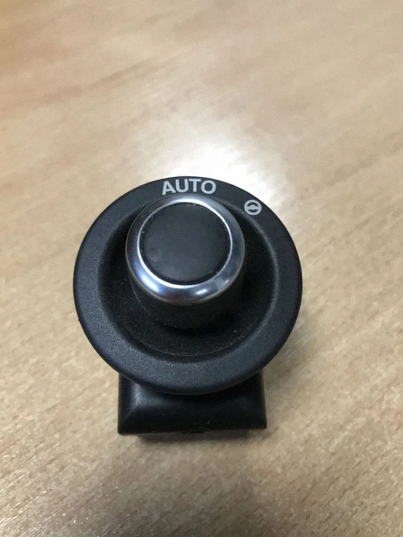 Vairo padėties reguliavimo jungtukas