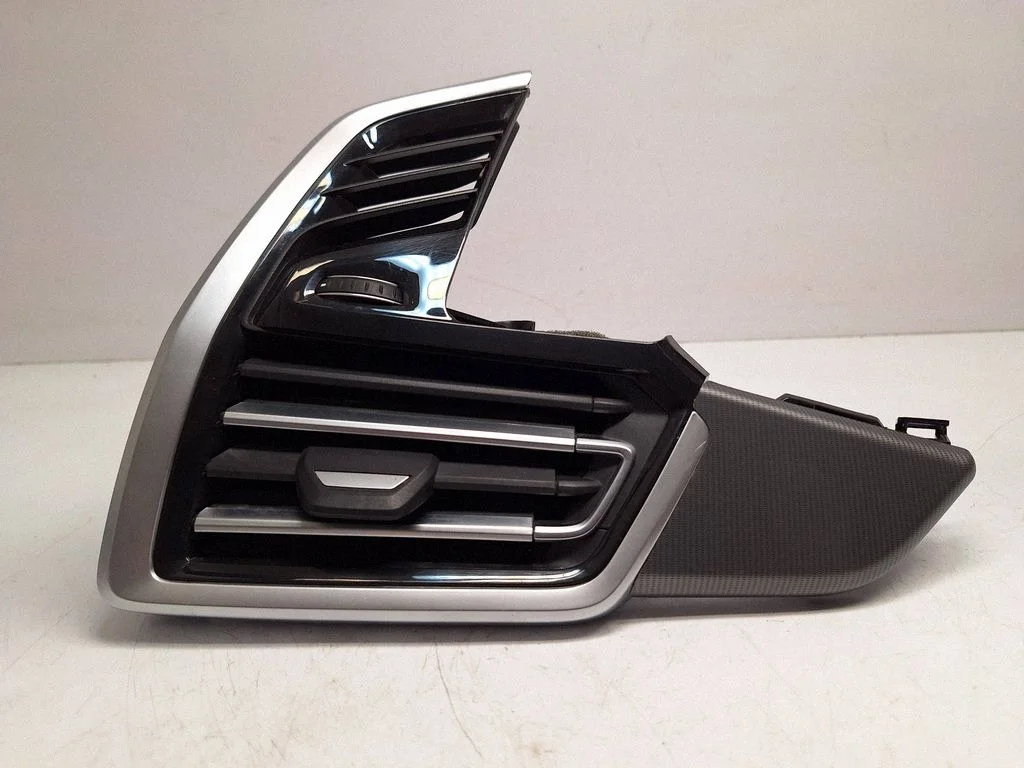 Dashboard side air vent grill/cover trim 9399469