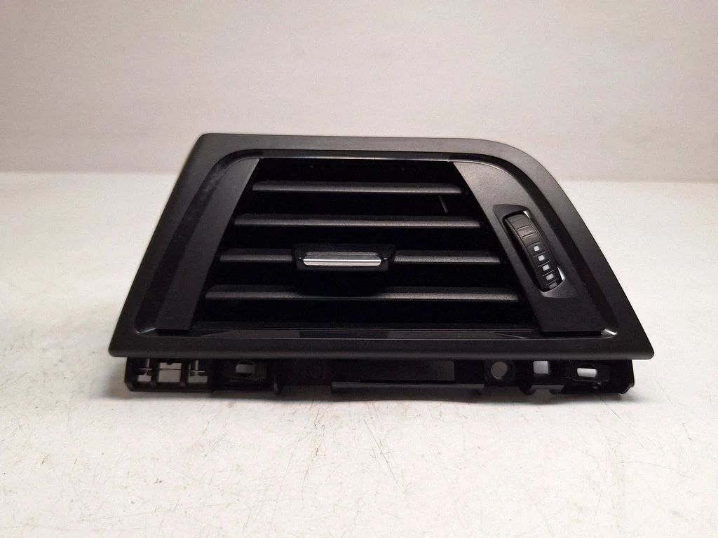 Dashboard side air vent grill/cover trim 9231970