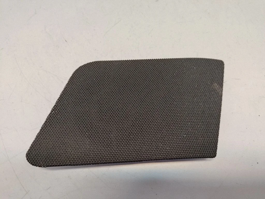 Side speaker trim/cover 8408926