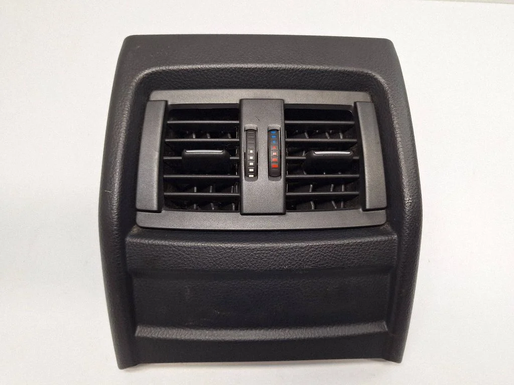 Rear air vent grill 9265350