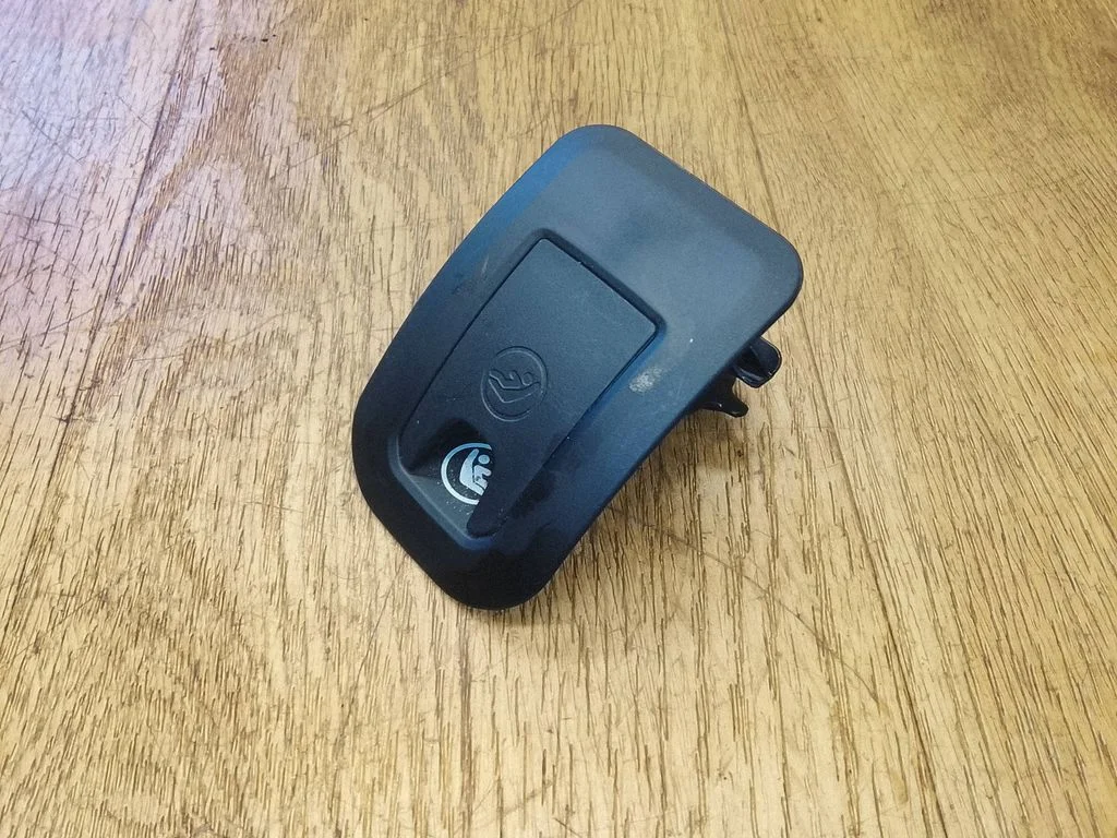ISOFIX dangtelis