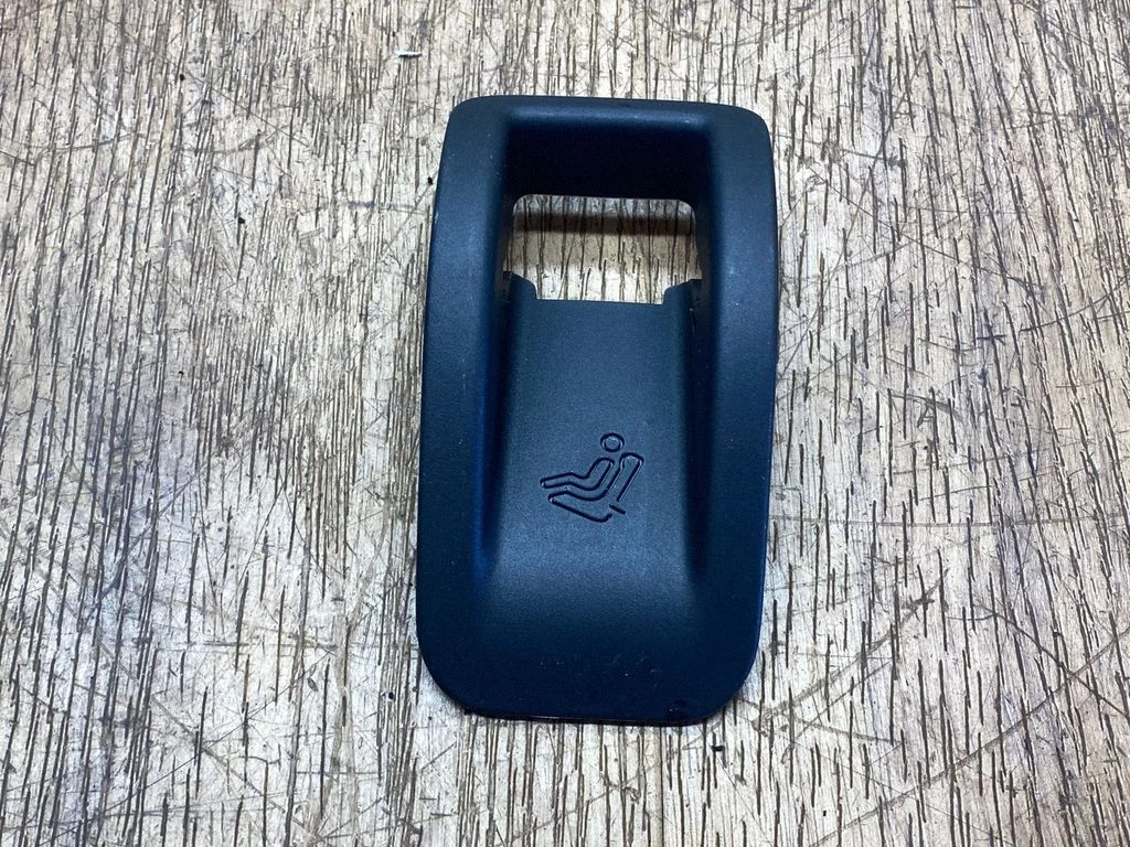 ISOFIX dangtelis